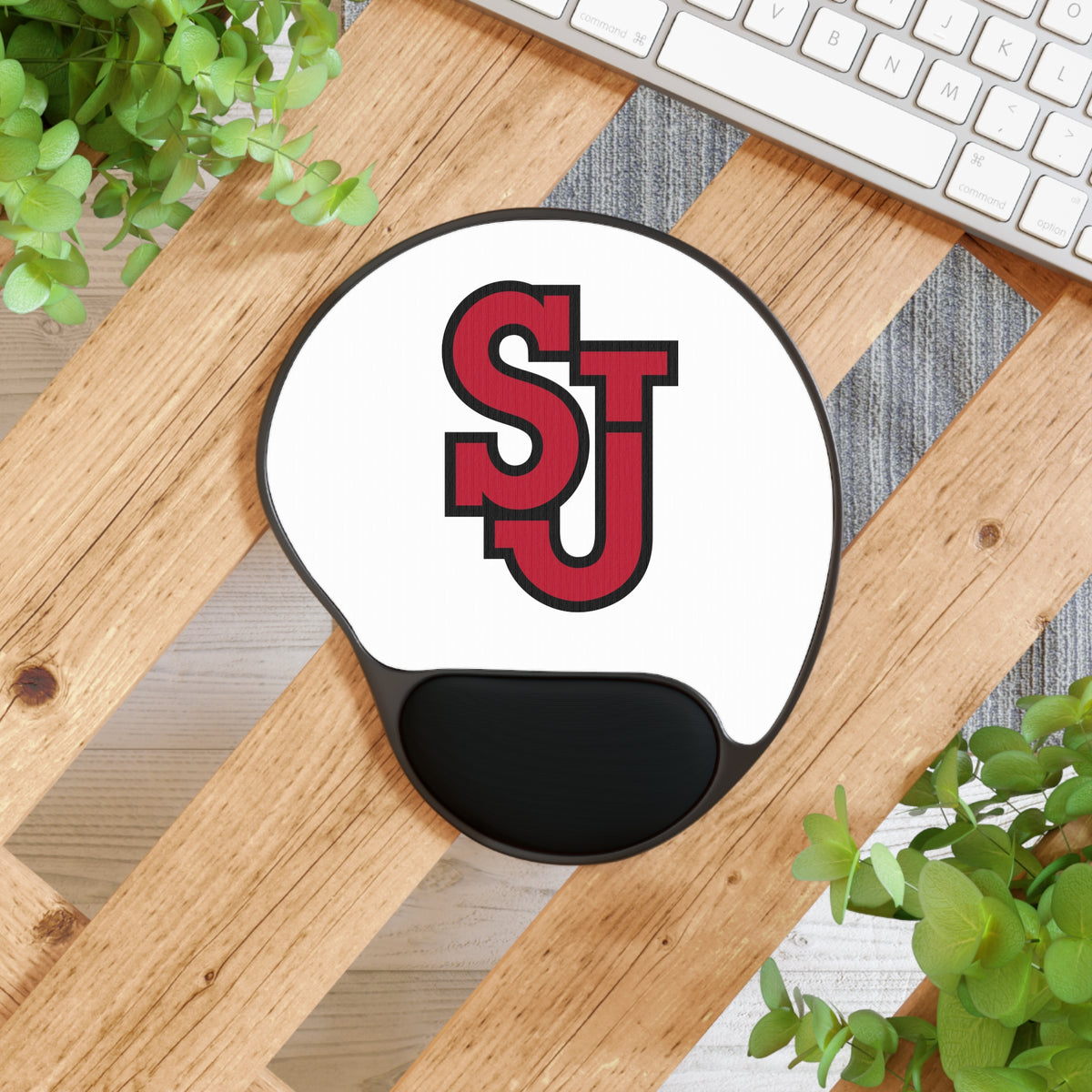 SJU Mouse Pad With Wrist Rest